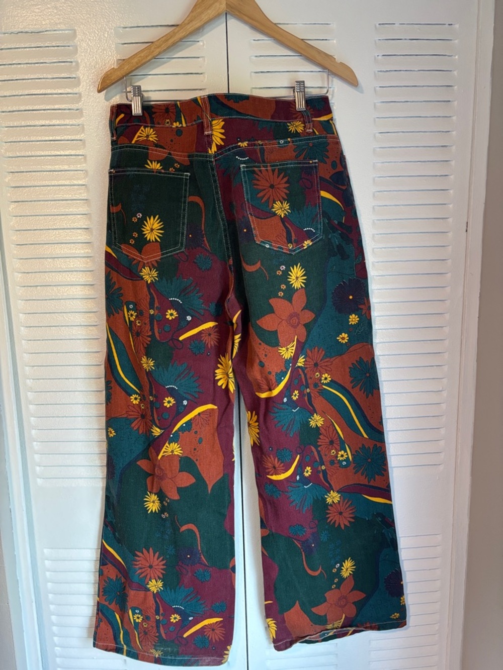 KCGH Retro Floral Wide-Leg Pants – Bold 70s Statement | Size XL - Picture 6 of 12